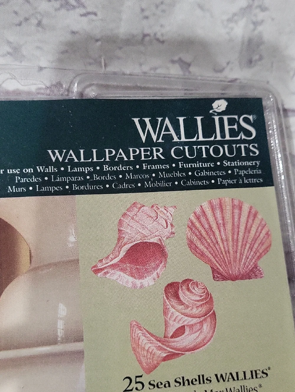 Wallis peel stick